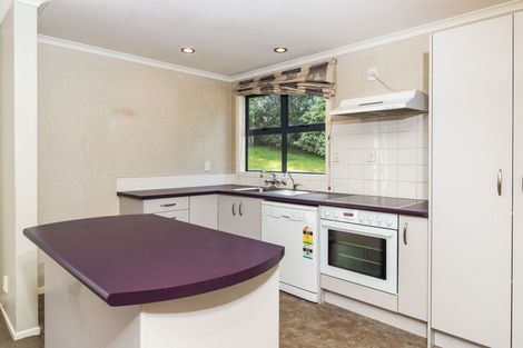 Photo of property in 106 Tamatea Road, Taupo, 3330