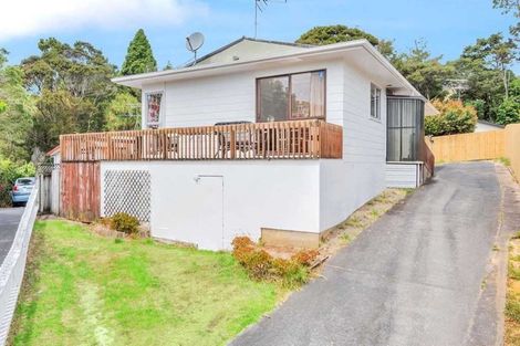 Photo of property in 1/7 Classic Grove, Bayview, Auckland, 0629