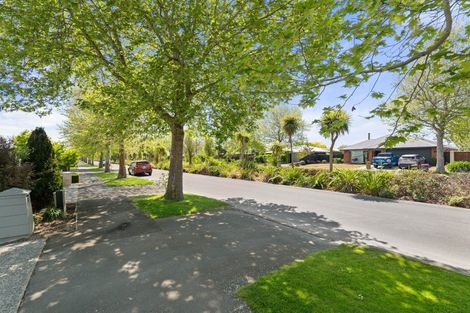 Photo of property in 15 Riverwood Boulevard, Redwood, Christchurch, 8051