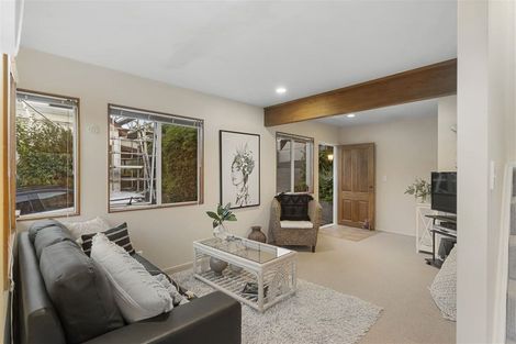 Photo of property in 1/51 Aeroview Drive, Beach Haven, Auckland, 0626