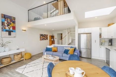 Photo of property in 21b Maida Vale Road, Roseneath, Wellington, 6011