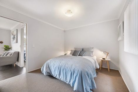 Photo of property in 61 Salford Street, Newlands, Wellington, 6037