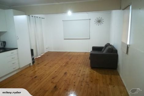 Photo of property in 35 Metcalfe Road, Ranui, Auckland, 0612