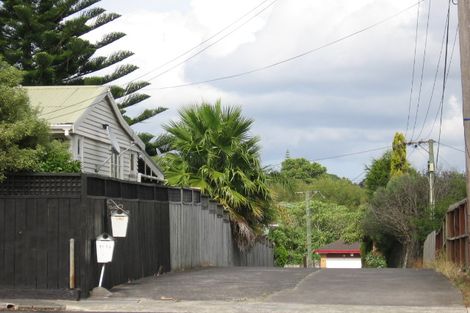 Photo of property in 3/179 Richardson Road, Mount Albert, Auckland, 1041