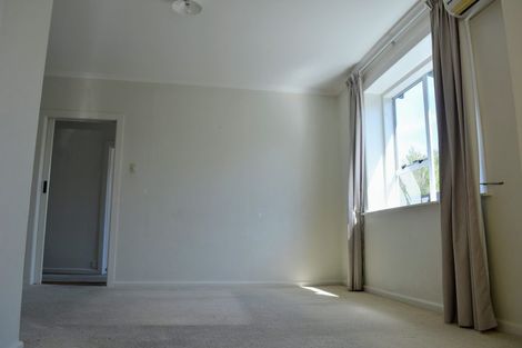 Photo of property in 27 Grassmere Street, Papanui, Christchurch, 8052