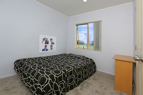 Photo of property in 11 Lockington Avenue, Henderson, Auckland, 0612