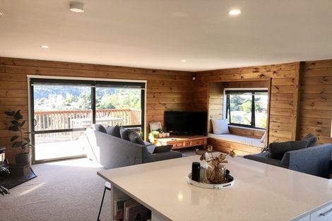 Photo of property in 47 Stillwater Crescent, Stillwater, Silverdale, 0993