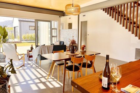 Photo of property in 4 Mirek Street, Waikanae, 5036