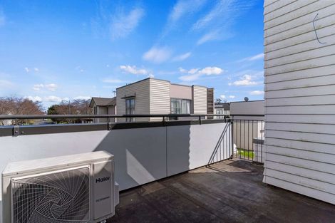 Photo of property in 210 Porchester Road, Takanini, 2112