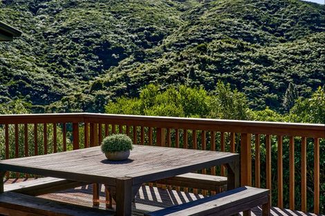 Photo of property in 69 Kaitangata Crescent, Kelson, Lower Hutt, 5010