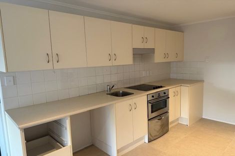 Photo of property in 16c/30 Westward Ho, Glen Eden, Auckland, 0602