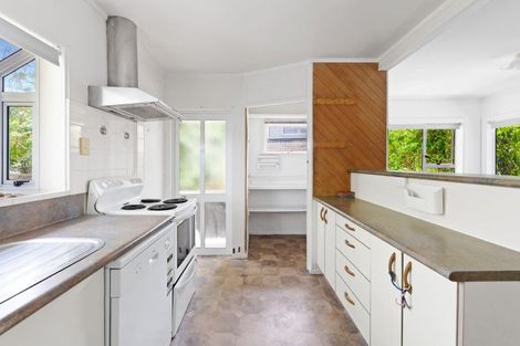 Photo of property in 21 Patons Road, Howick, Auckland, 2014