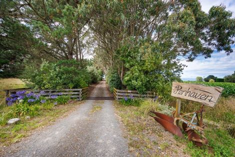 Photo of property in 1371 Kairanga Bunnythorpe Road, Kairanga, Palmerston North, 4475