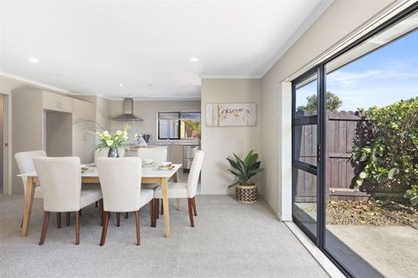 Photo of property in 38 Ranchod Terrace, Pukekohe, 2120