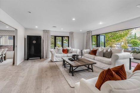 Photo of property in 100 Porritt Avenue, Chatswood, Auckland, 0626