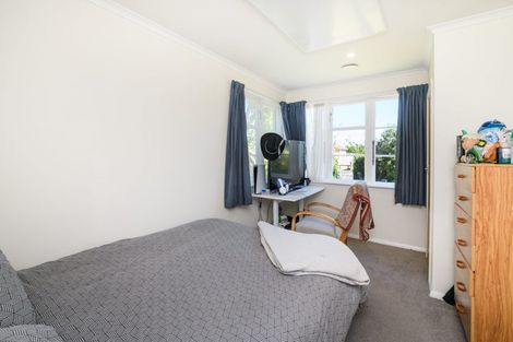 Photo of property in 140 Rangiora Avenue, Roslyn, Palmerston North, 4414