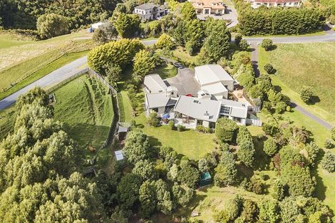 Photo of property in 12 Gladys Scott Place, Tawa, Wellington, 5028