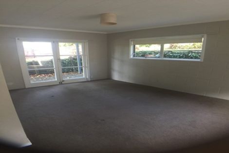 Photo of property in 37 Wyoming Avenue, Murrays Bay, Auckland, 0630