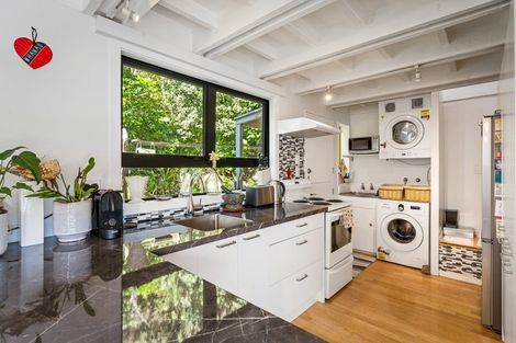 Photo of property in 5/8 Elphinstone Avenue, Strathmore Park, Wellington, 6022