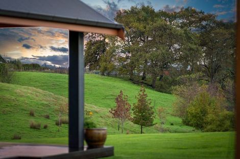 Photo of property in 212 Monument Road, Clevedon, Papakura, 2582