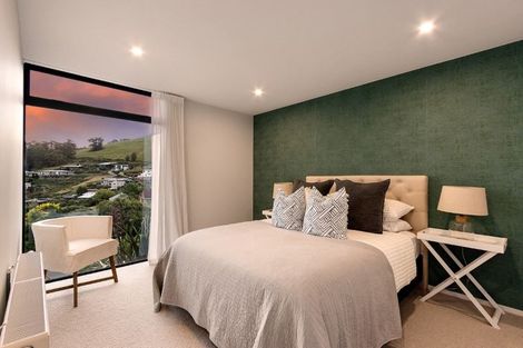 Photo of property in 92d Governors Bay Road, Cass Bay, Lyttelton, 8971