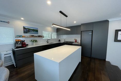 Photo of property in 74 Abilene Crescent, Churton Park, Wellington, 6037