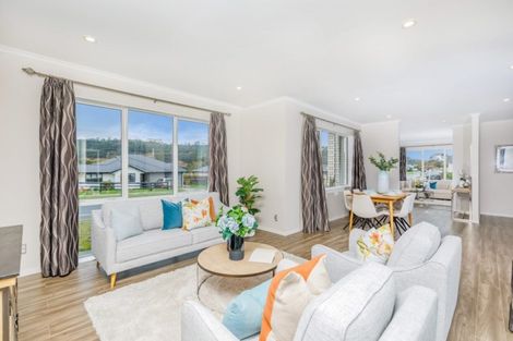 Photo of property in 2 Will Street, Huapai, Kumeu, 0810