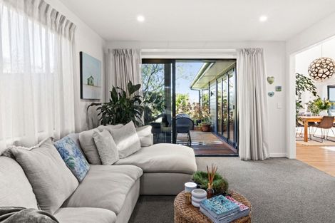 Photo of property in 68 Breadalbane Avenue, Havelock North, 4130