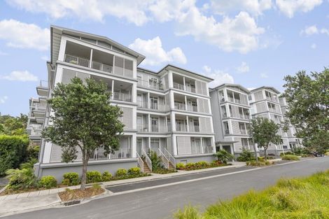 Photo of property in 121 Hibiscus Drive, Orewa, 0931