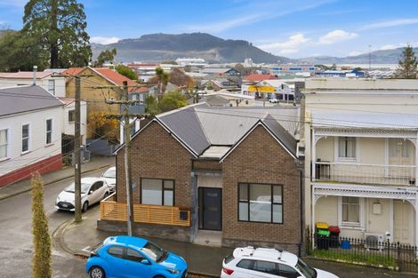 Photo of property in 24 Lees Street, Dunedin Central, Dunedin, 9016