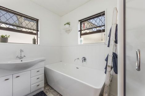 Photo of property in 1 Boyes Place, Enner Glynn, Nelson, 7011