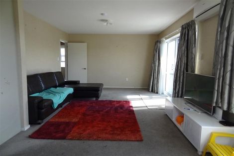 Photo of property in 2/5 Rutherford Street, Woolston, Christchurch, 8023