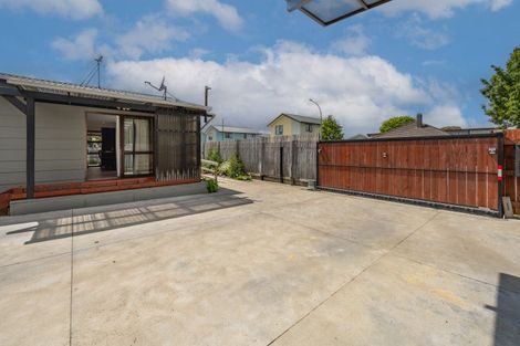 Photo of property in 1033 Sussex Street, Mayfair, Hastings, 4122