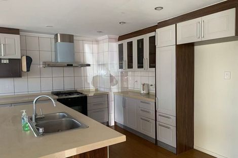 Photo of property in 3 Coventry Way, Long Bay, Auckland, 0630