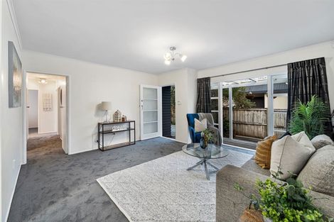 Photo of property in 2/156 Nile Road, Milford, Auckland, 0620