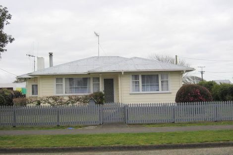Photo of property in 25 Kings Drive, Levin, 5510