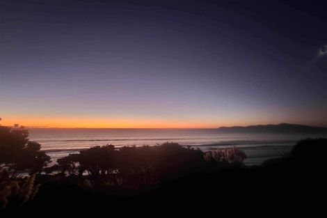 Photo of property in 82 Ames Street, Paekakariki, 5034