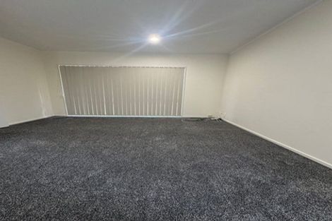 Photo of property in 1 Rondorlyn Place, Manurewa, Auckland, 2102