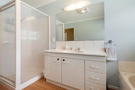 Photo of property in 12 Grace Avenue, Rototuna North, Hamilton, 3210