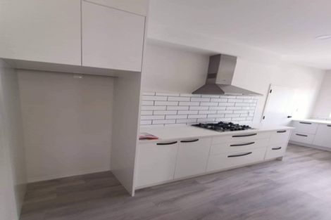 Photo of property in 18 Vintry Drive, Huapai, Kumeu, 0810