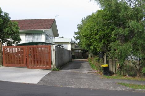 Photo of property in 19 Midgley Road, West Harbour, Auckland, 0618