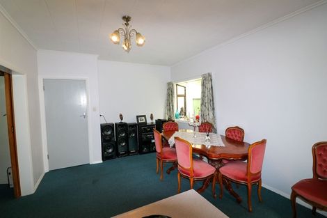 Photo of property in 10 Grant Street, Dannevirke, 4930