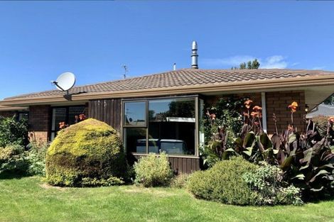 Photo of property in 1/16a Sayers Crescent, Ilam, Christchurch, 8041