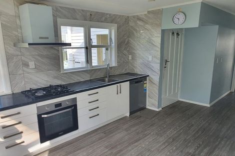 Photo of property in 143 Waiwhetu Road, Waterloo, Lower Hutt, 5011