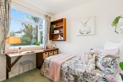 Photo of property in 5 Kau Kau Way, Ngaio, Wellington, 6035