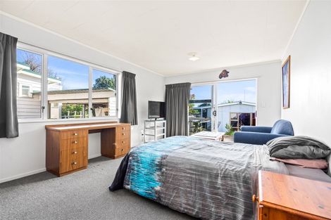 Photo of property in 94 Church Street, Onerahi, Whangarei, 0110