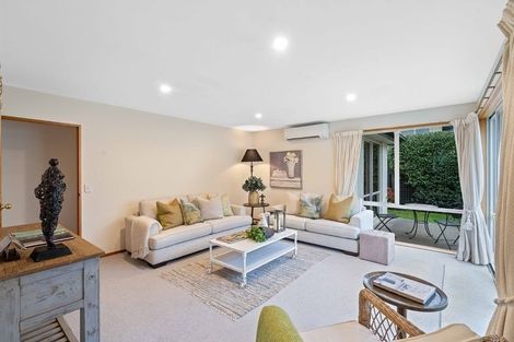 Photo of property in 2/35 Merrin Street, Avonhead, Christchurch, 8042