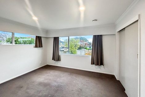 Photo of property in 3 Palliser Place, Milson, Palmerston North, 4414