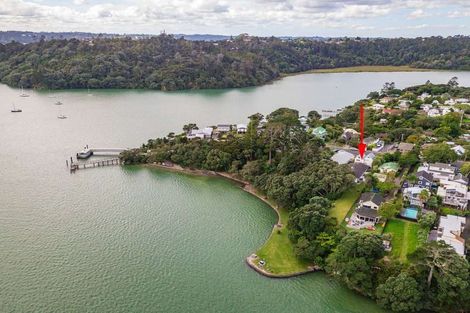 Photo of property in 1/7 Beach Haven Road, Beach Haven, Auckland, 0626