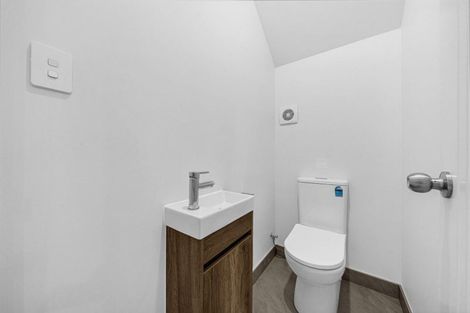 Photo of property in 40a Mason Street, New Lynn, Auckland, 0600